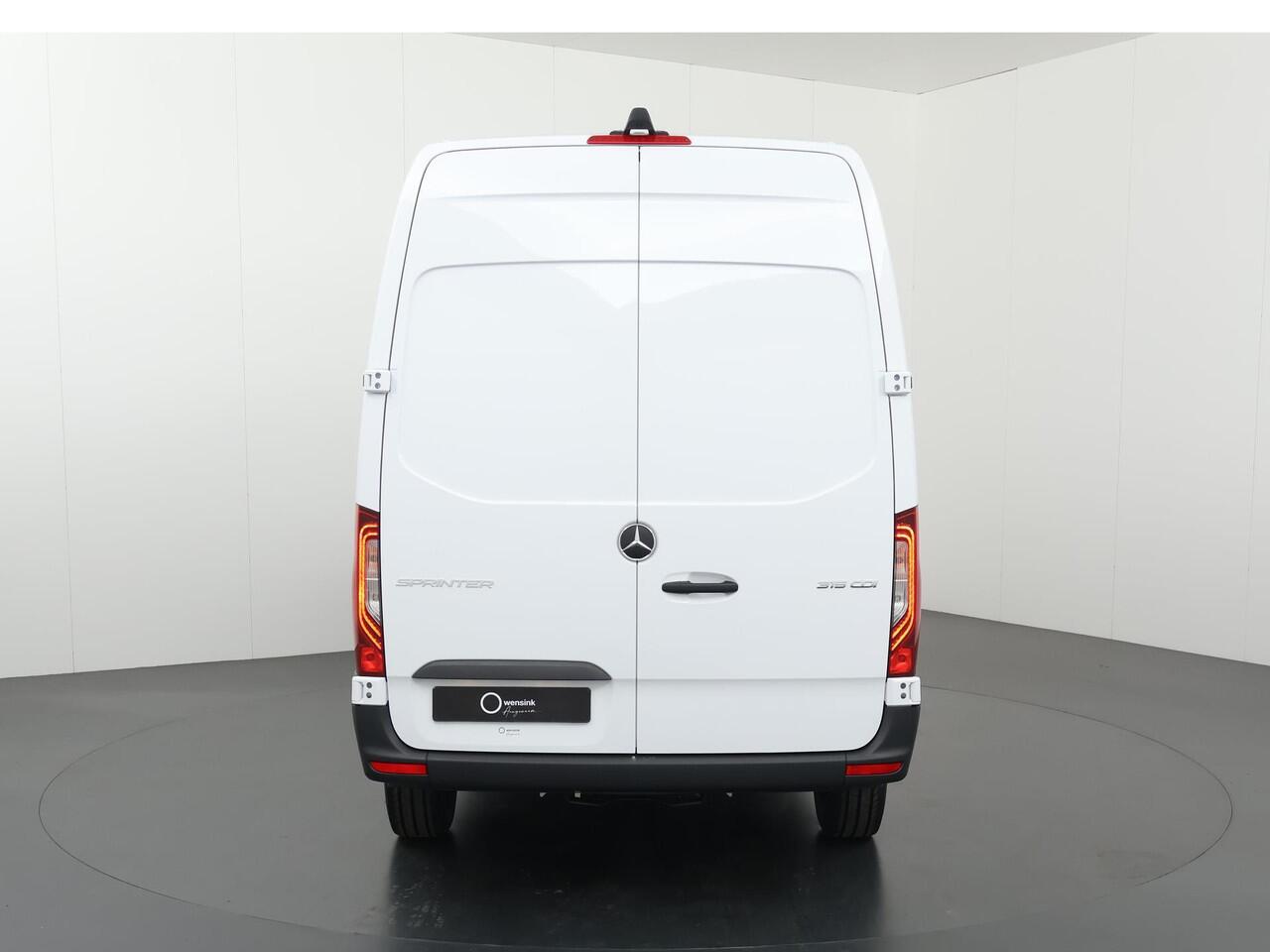 Mercedes-Benz SPRINTER 315 L2H2 RWD | Stoelverwarming | Navigatie | Parkeercamera | Dodehoekdetectie