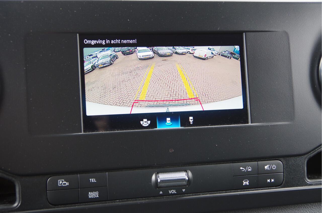 Mercedes-Benz SPRINTER 319 3.0 V6 3P, AUT. LED, CAMERA, STANDKACHEL, STOELVERWARMING, CRUISE, LEDER STUUR, NAVI BY APPLE CARPLAY