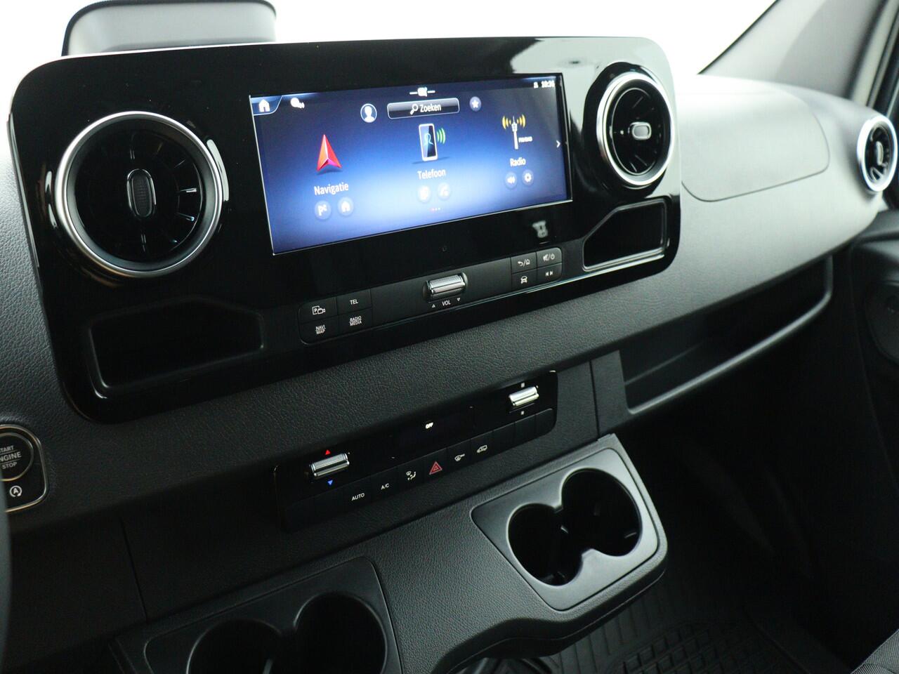 Mercedes-Benz SPRINTER 315CDI 150pk Automaat L2H2 RWD SELECT | BPM Vrij | 3,5t trekhaak voorbereiding | Winterpakket | Smartphonepakket |