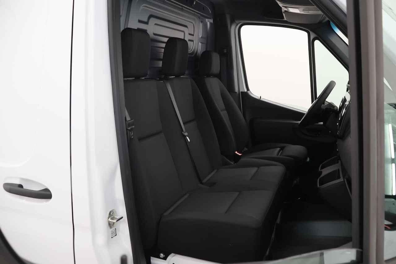 Mercedes-Benz SPRINTER 317 CDI L4 H2 PRO | | Luchtvering Achteras | Dubbele Schuifdeur | Achteruitrijcamera | All Season Banden | Geveerde Stoel |