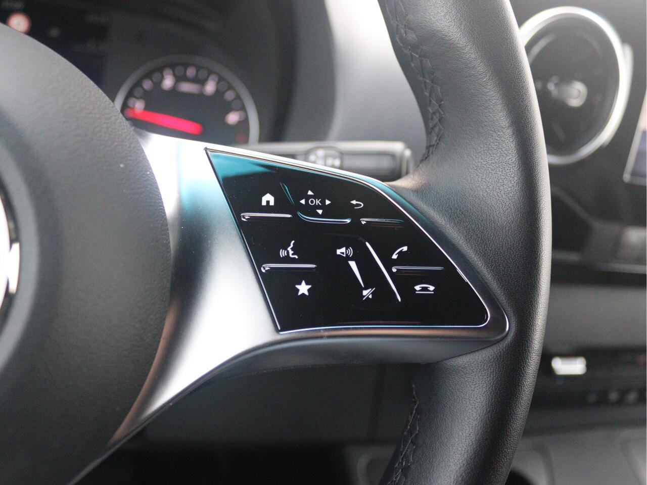 Mercedes-Benz SPRINTER 319 CDI L2H2 Select | AIRCO/CAMERA/CRUISE/3.500KG AHW | Certified