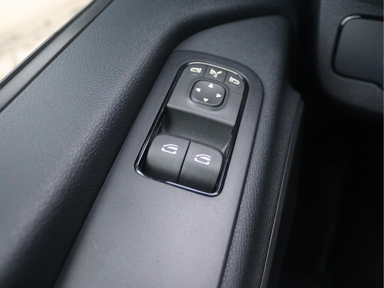 Mercedes-Benz SPRINTER 317 CDI L2H2 Pro | AIRCO/CAMERA/CRUISE/3.500KG AHW | Certified