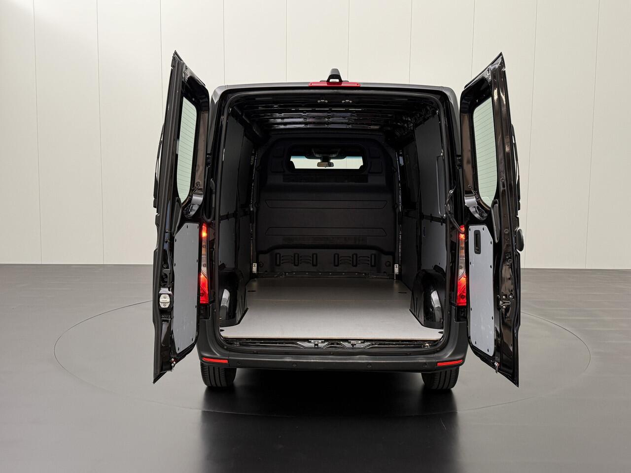 Mercedes-Benz SPRINTER L2H1 | 2xSchuifdeur | Navigatie | Camera | Airco | Betimmering