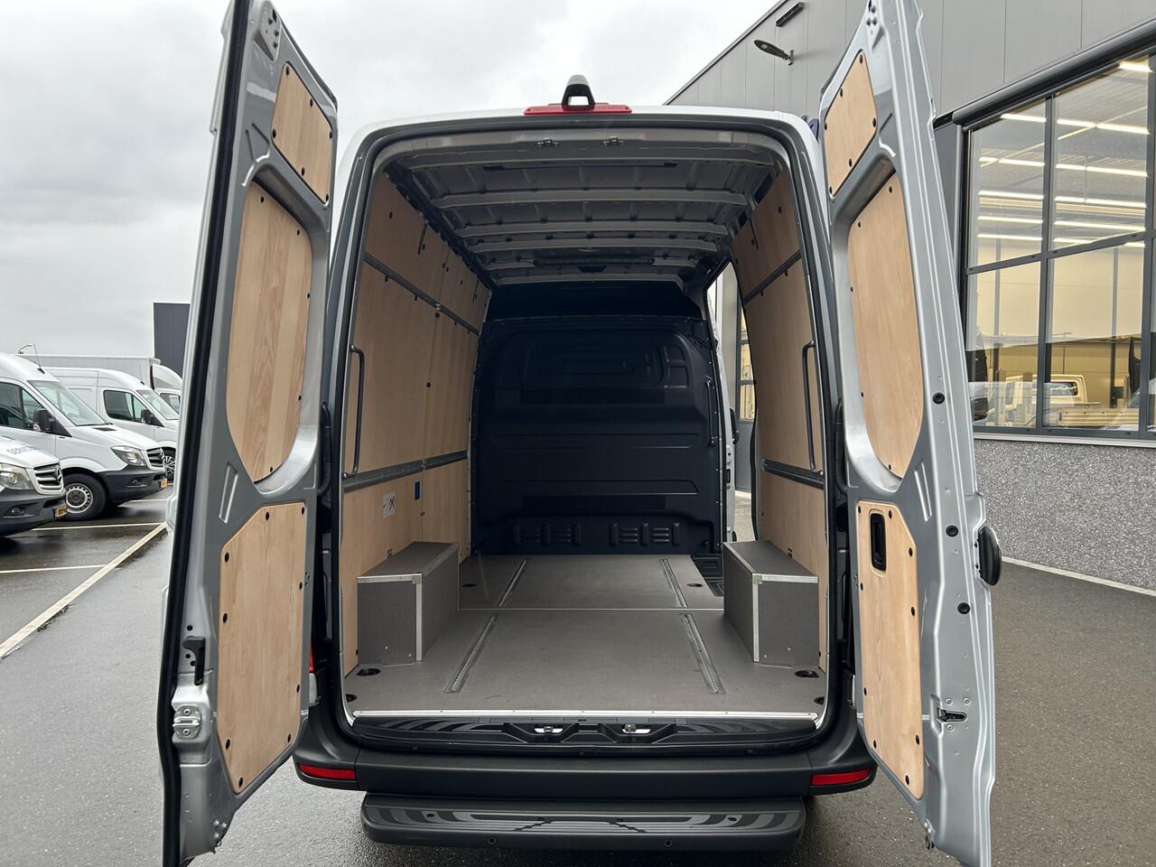 Mercedes-Benz SPRINTER 317 CDI L2 H2 MBUX / 360 Camera / Navigatie / Cruise control / Airco / 270 Graden achterdeuren