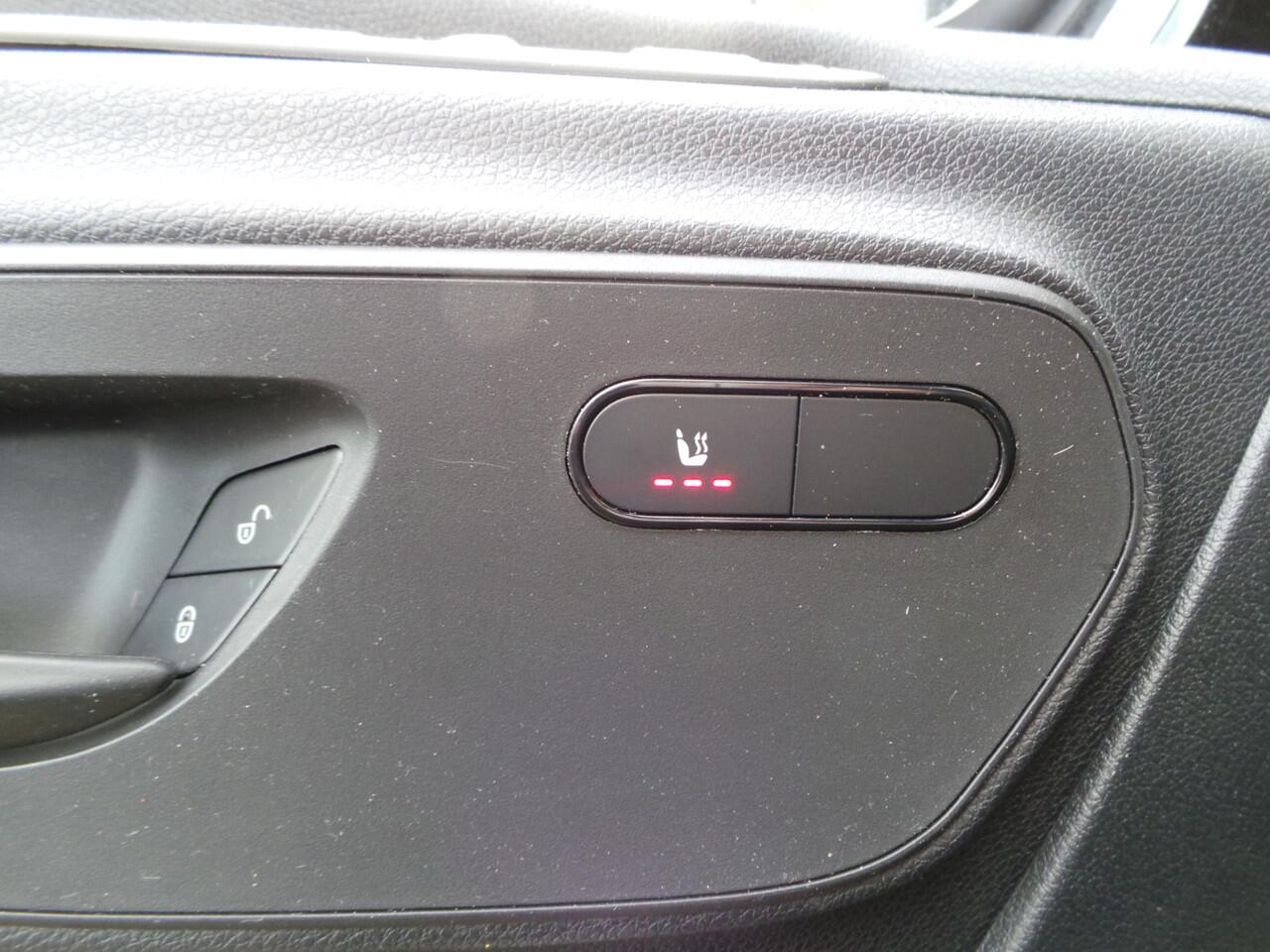 Mercedes-Benz SPRINTER 319 3.0 CDI V6 Aut. L3H2 EURO VI-D Airco,Cruise,Gr-Navi,Camera,Pdc,Stoelverw,Enz