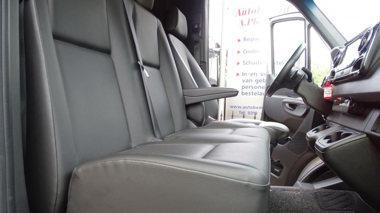 Mercedes-Benz SPRINTER 319 1.9 CDI L2H2 VOL OPTIES 1e eig