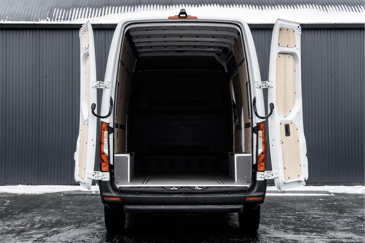 Mercedes-Benz SPRINTER 317 CDI L2H2 | Mbux | Facelift | Navi | Camera | Adapt.Cruise | Automaat