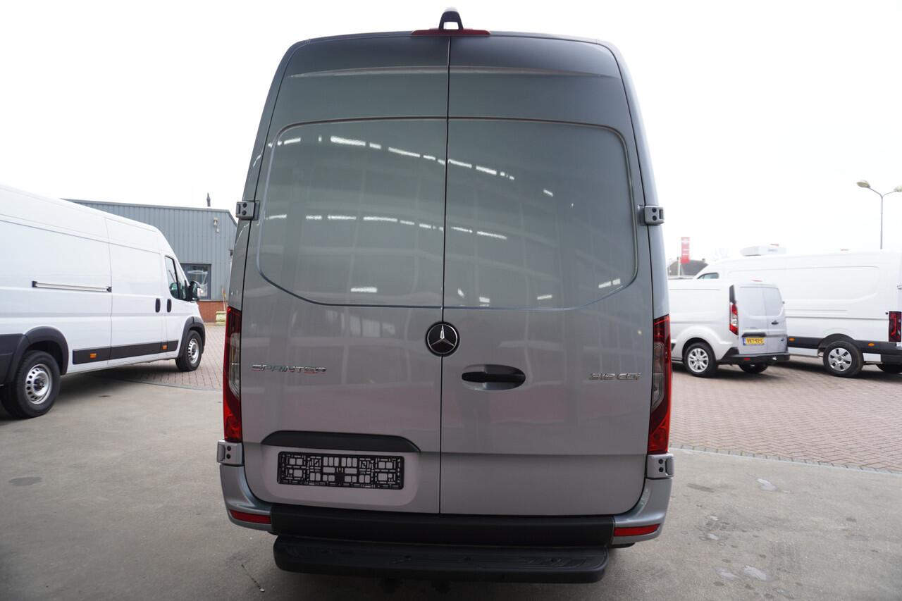 Mercedes-Benz SPRINTER 319 CDI 191PK L2H2 Select Automaat nr. V113 | Airco | Cruise | Camera | LED