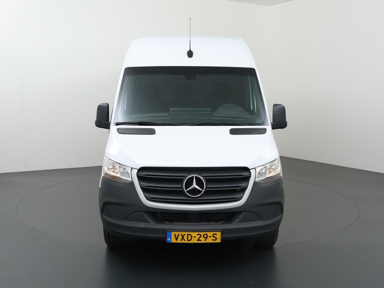 Mercedes-Benz SPRINTER 315 CDI L3 H2 | Aut. | Carplay | 3500kg trekgewicht | Parkeercamera | Airco | Comforstoel bestuurder| Spiegelpakket | 3-zits | Certified