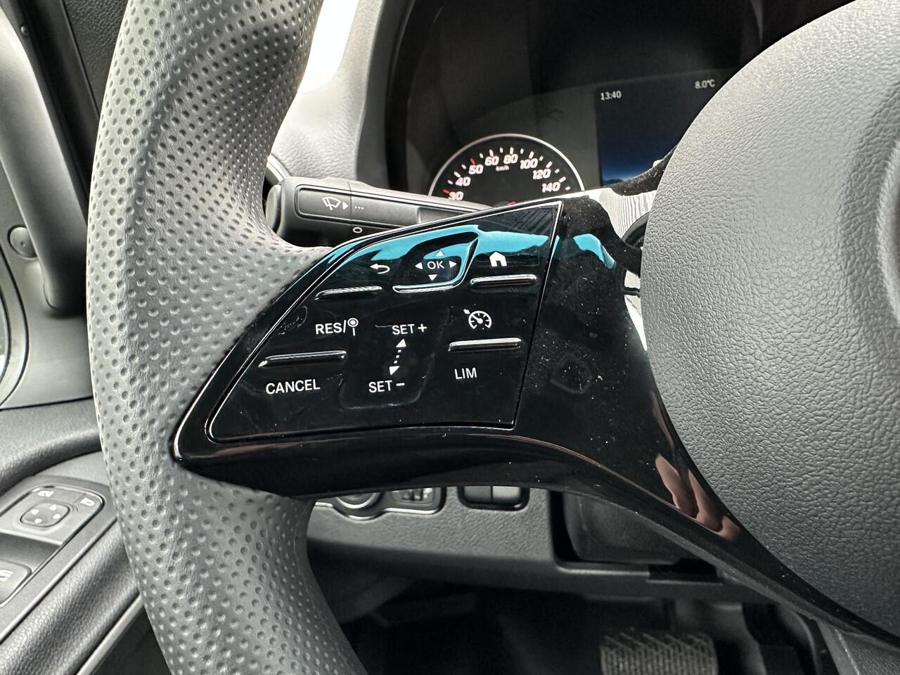 Mercedes-Benz SPRINTER 317 CDI Bakwagen Laadklep