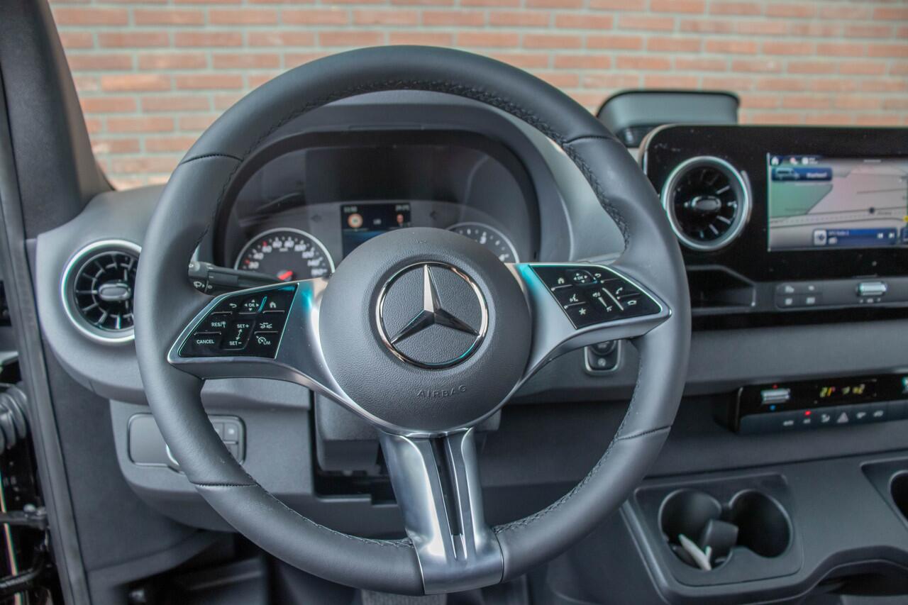 Mercedes-Benz SPRINTER 319 1.9 CDI 191PK L2H2 Pro ** BPM VOORDEEL ** Camera, Carplay, Adaptive Cruise, Stoelverwarming.