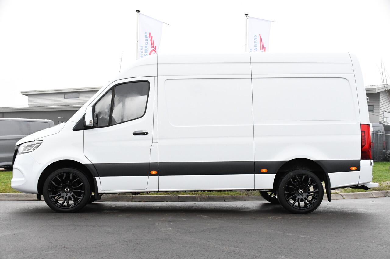 Mercedes-Benz SPRINTER 316 2.2 CDI L2H2 PB Edition Camera, Cruise, Carplay, LED, 164PK, Automaat, Trekhaak, Stoelverwarming, Standkachel, UNIEK!