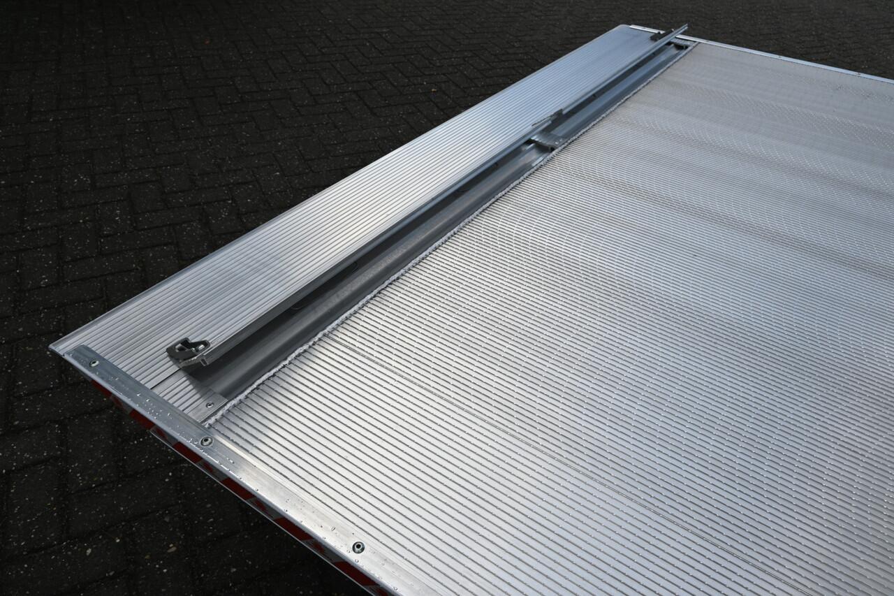 Mercedes-Benz SPRINTER 317 CDI Bakwagen met laadklep Smartphone integratie pakket, LED Laadbak met laadklep, zijdeur