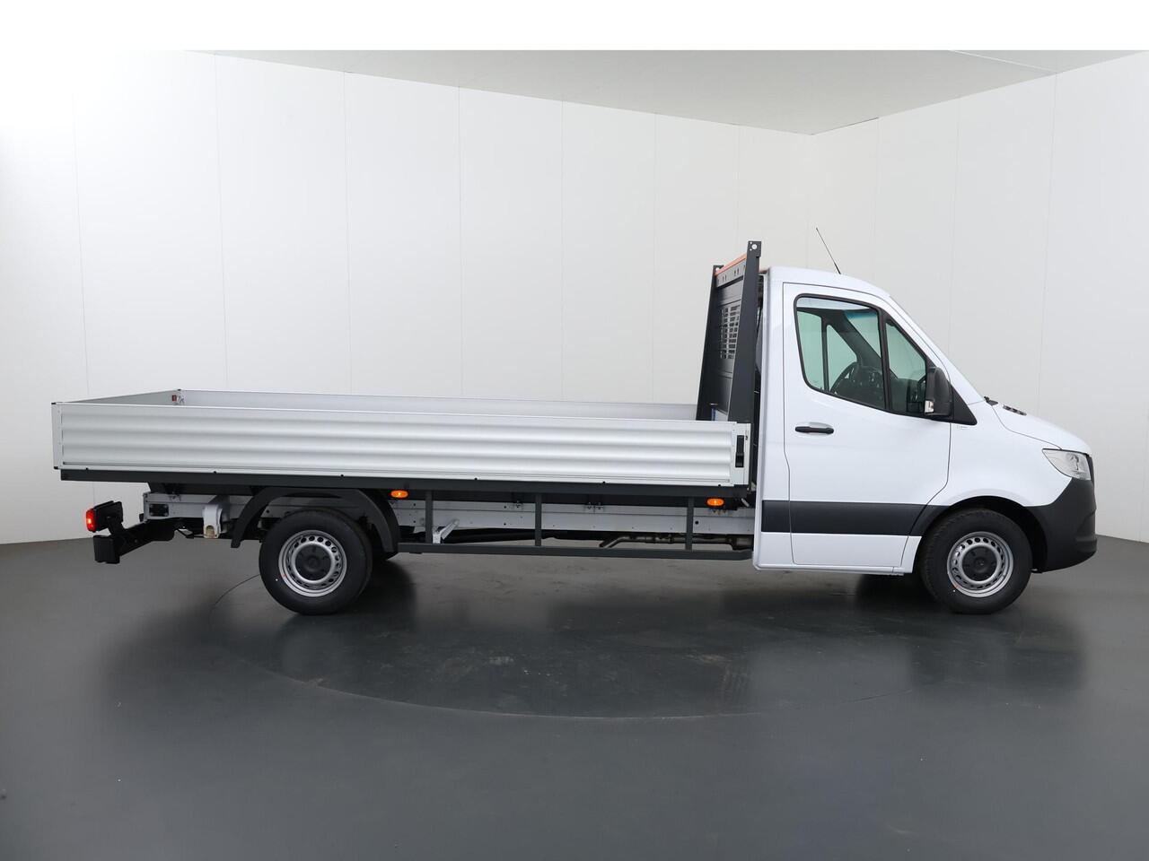 Mercedes-Benz SPRINTER 317 CDI Chassis Openlaadbak L3 RWD PRO | ¤83.850,- Incl. BTW & BPM | 3500 KG Trekhaak | Smartphone integratie | Achteruitrijcamera | Cruise Control | Dodehoekassistent | Climate Control | Apple Carplay | Airco |