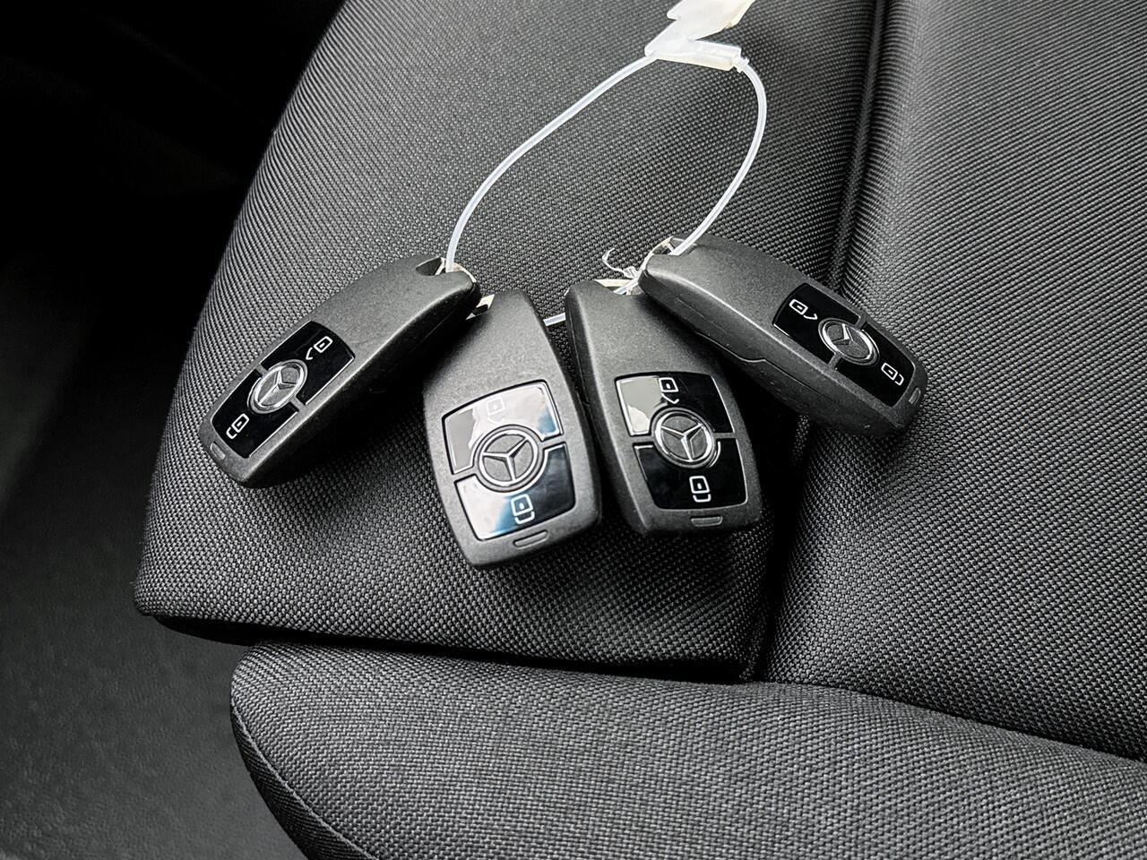 Mercedes-Benz SPRINTER 319 1.9 CDI 366 L2H2 24 Maanden Certified Garantie 9G-Automaat Nieuw BPM Vrij LED Navigatie Achteruitrijcamera