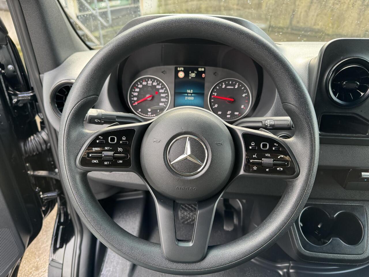 Mercedes-Benz SPRINTER 315 1.9 CDI L2H2 RWD