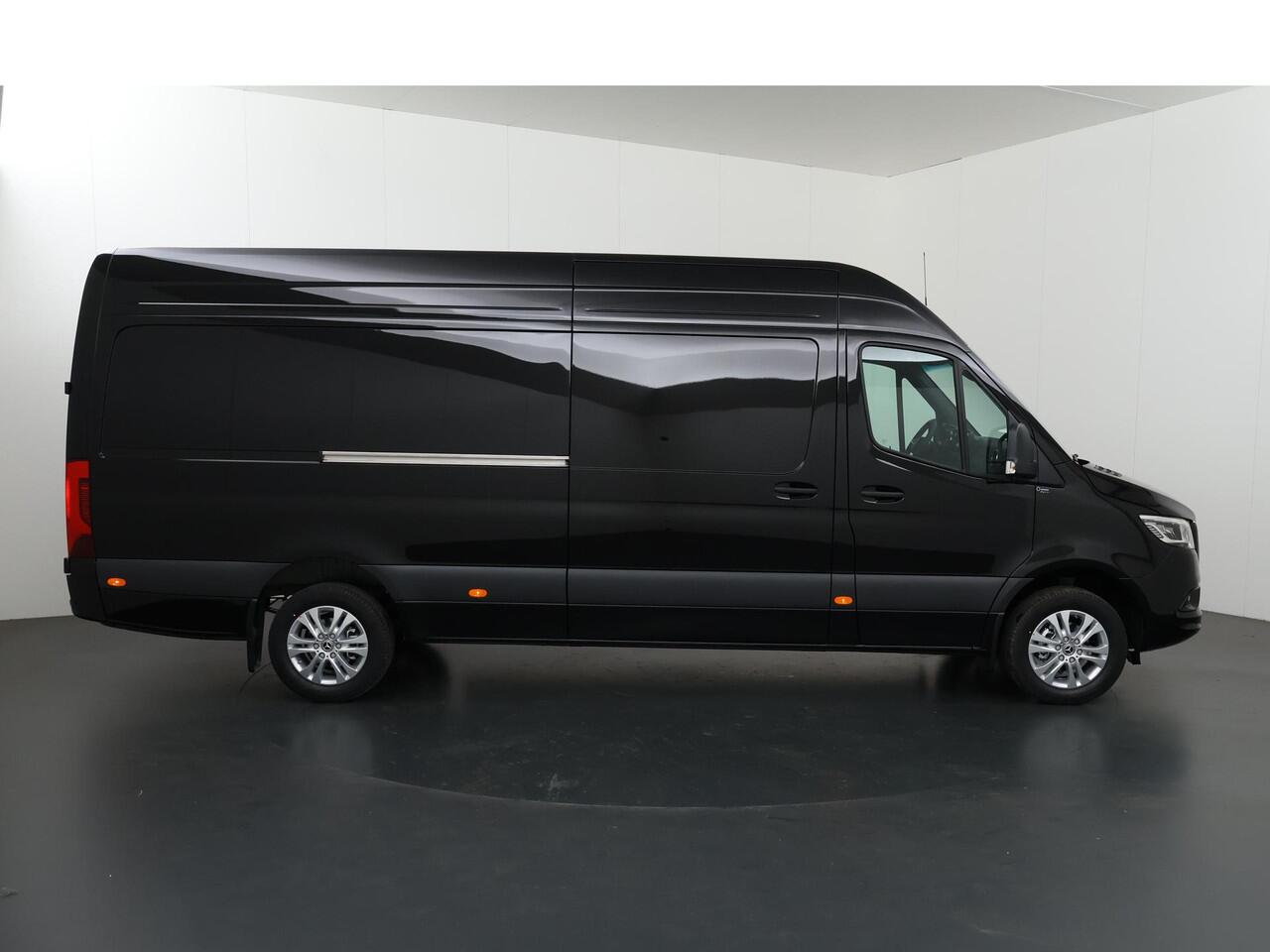 Mercedes-Benz SPRINTER 319 CDI L3 H2 Select | Winterpakket | Trekgewicht 3500 kg | Adaptieve Cruise Distronic | LED koplampen | Achteruitrijcamera | Smartphone integratie pakket |