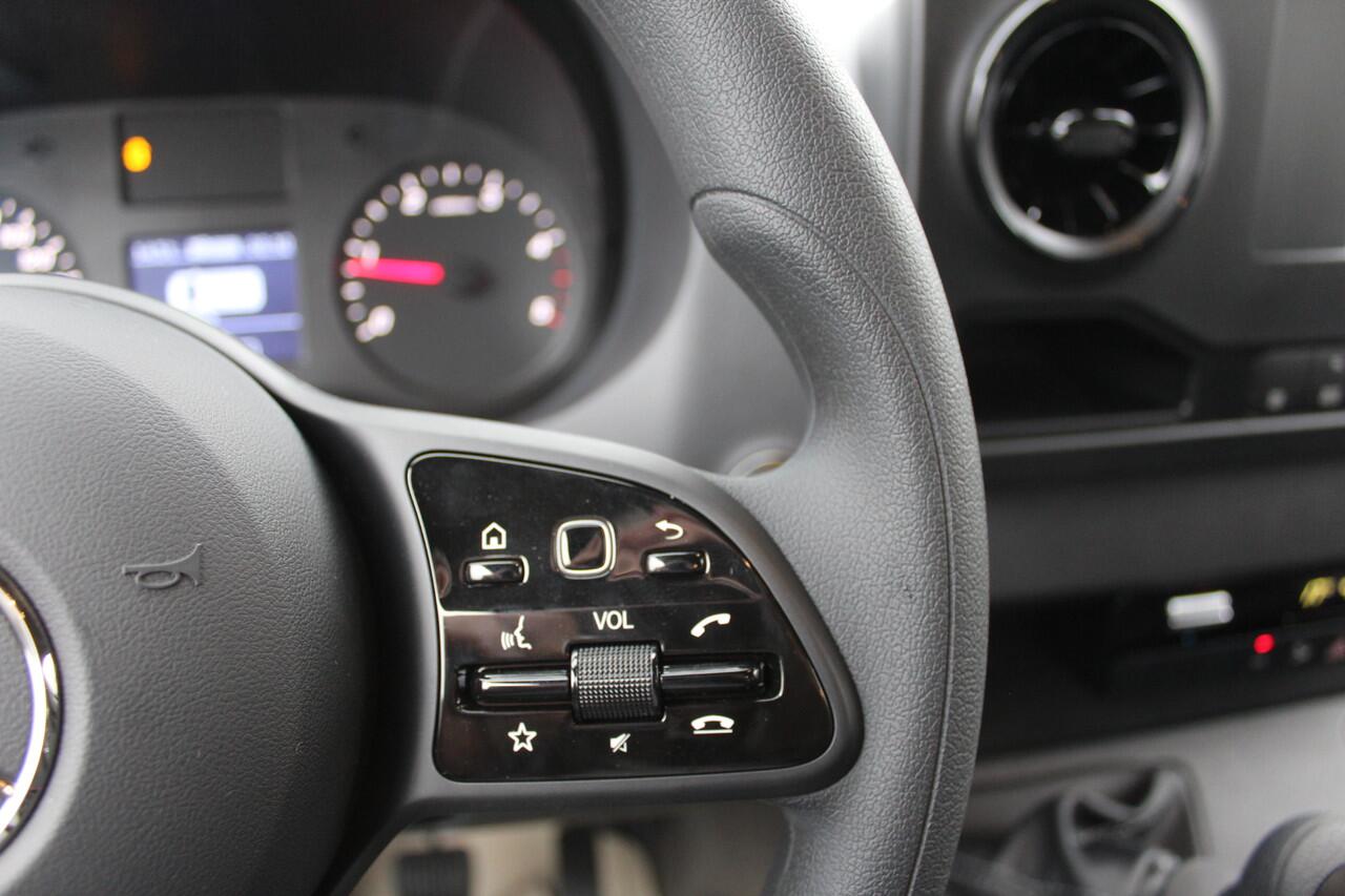 Mercedes-Benz SPRINTER 315 CDI L3 RWD DC MBUX met navigatie