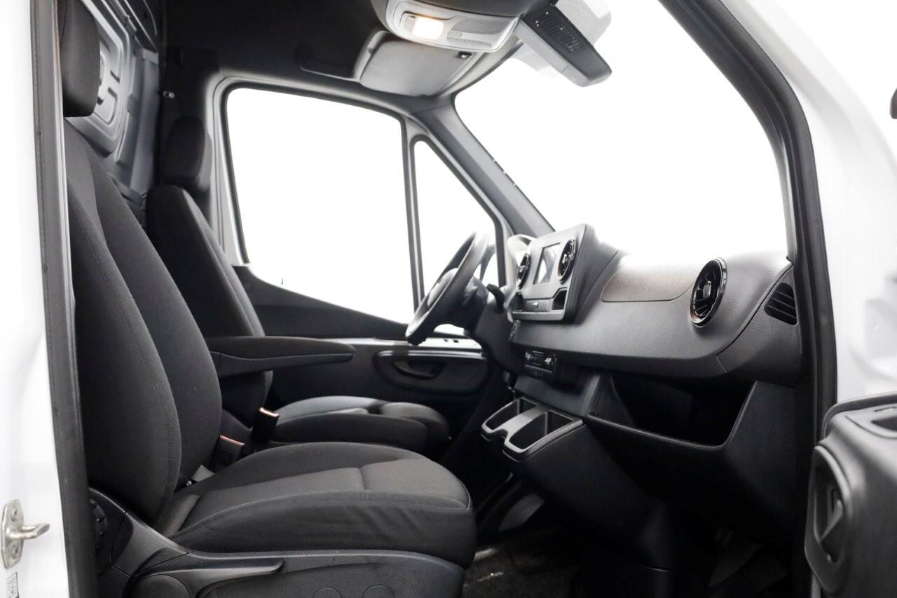 Mercedes-Benz SPRINTER 215 CDI 150pk L2H2 9G Automaat Airco/CarPlay 12-2022