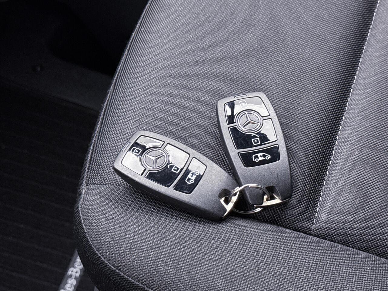 Mercedes-Benz SPRINTER 311 L2H2 Automaat Achteruitrijcamera Apple Carplay/Android Auto Betimmering Airco