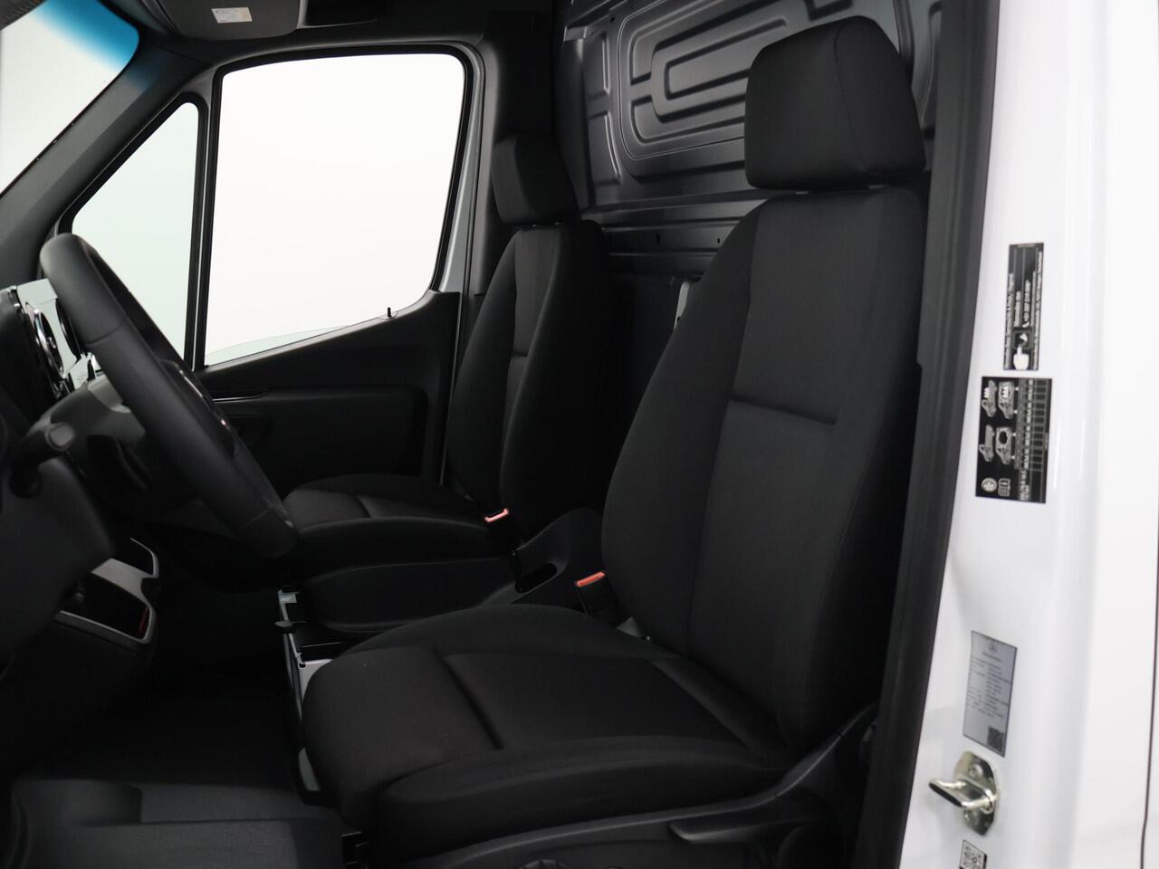 Mercedes-Benz SPRINTER 519 CDI L3 H2 RWD PRO 5.0t N2 | Smartphone integratie pakket | Comfortbestuurdersstoel geveerd | Winterpakket | Tachograaf |