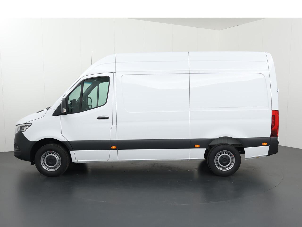 Mercedes-Benz SPRINTER 315 L2H2 RWD | Stoelverwarming | Navigatie | Parkeercamera | Dodehoekdetectie