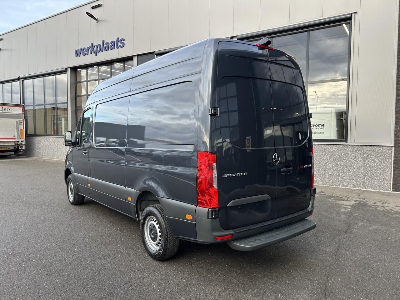 Mercedes-Benz SPRINTER 317 CDI L2 H2 MBUX / Camera / Carplay navigatie / Airco