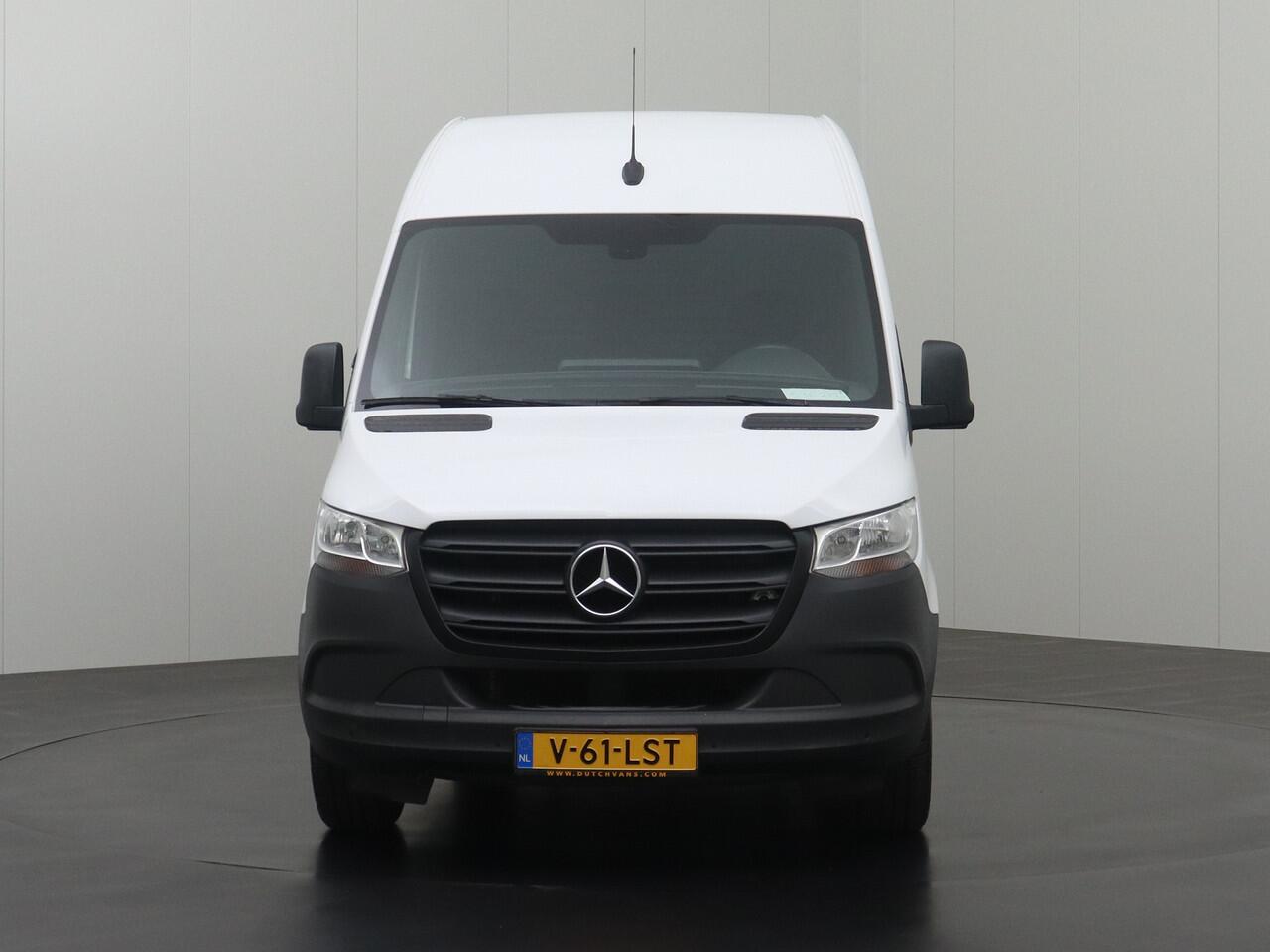 Mercedes-Benz SPRINTER 315CDI L2H2 | Mbux Touchscreen Camera | Betimmering | Airco | Cruise | 3-Persoons