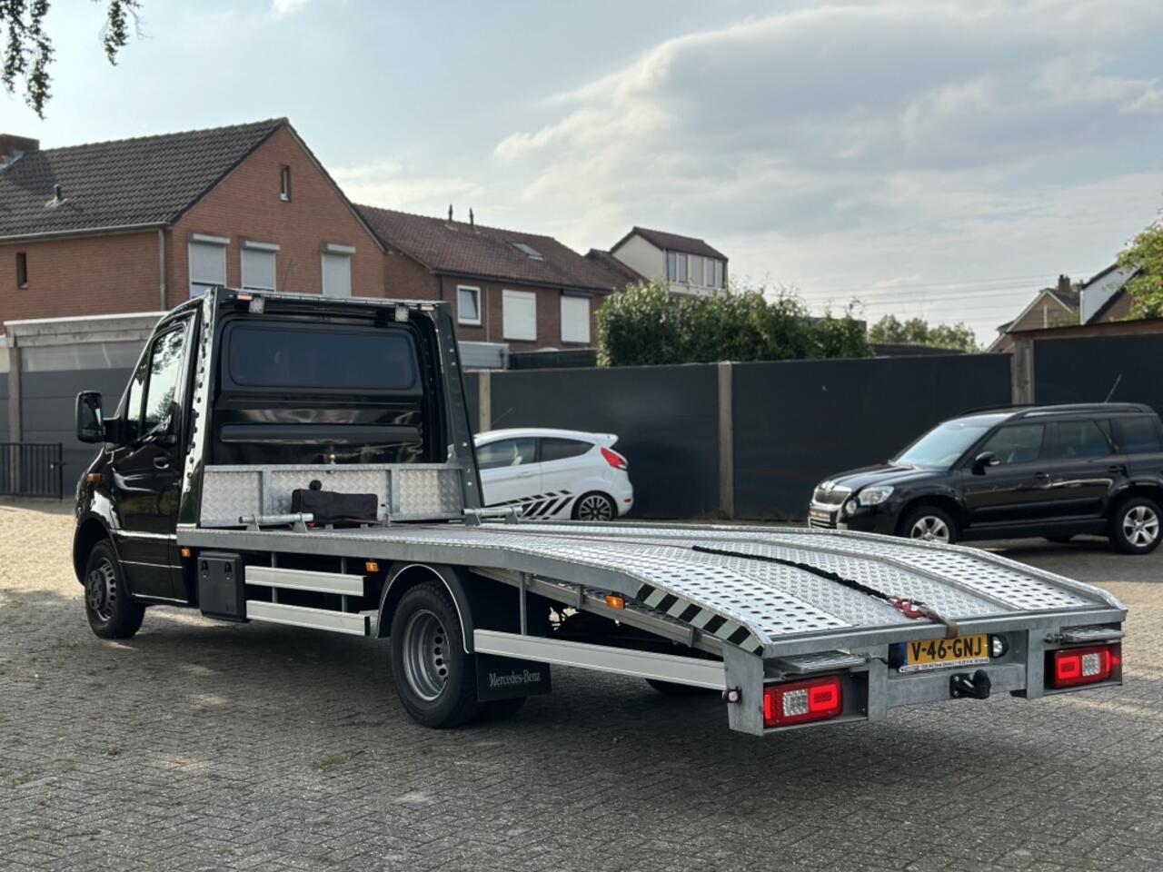 Mercedes-Benz SPRINTER 516 2.2 CDI Automaat oprijwagen Full Led Luchtvering oprijwagen