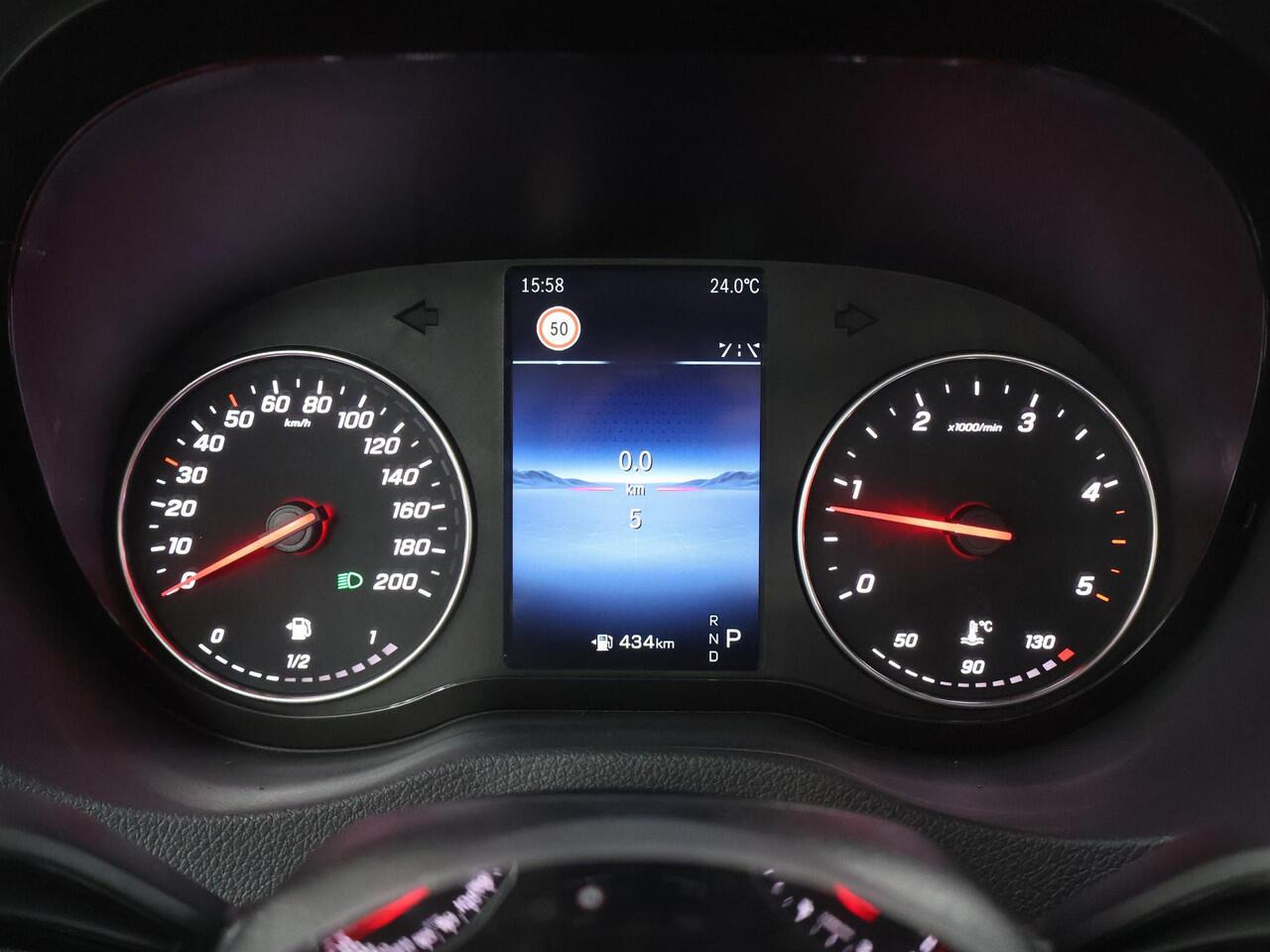 Mercedes-Benz SPRINTER 315 CDI Open Laadbak L3 RWD PRO | 3500 KG Trekhaak | Smartphone integratie pakket | 10.25" MBUX Systeem |