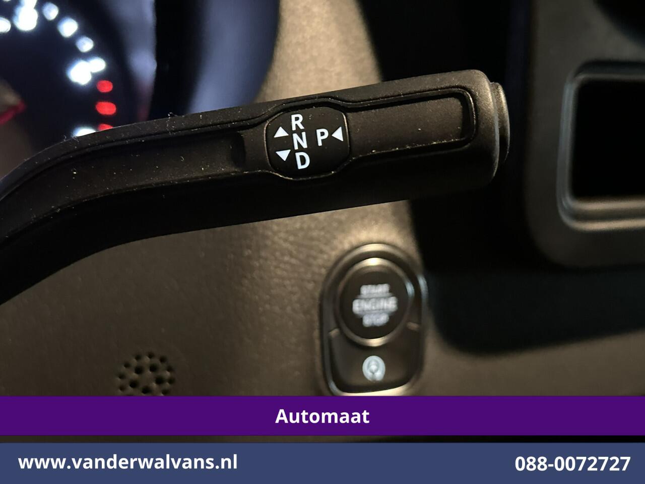 Mercedes-Benz SPRINTER 317 CDI 170pk 9G-Tronic Automaat L2H2 Euro6 Airco | Navigatie | Camera | 3500kg Trekhaak Apple Carplay, Cruisecontrol, Android Auto, Parkeersensoren, Bijrijdersbank