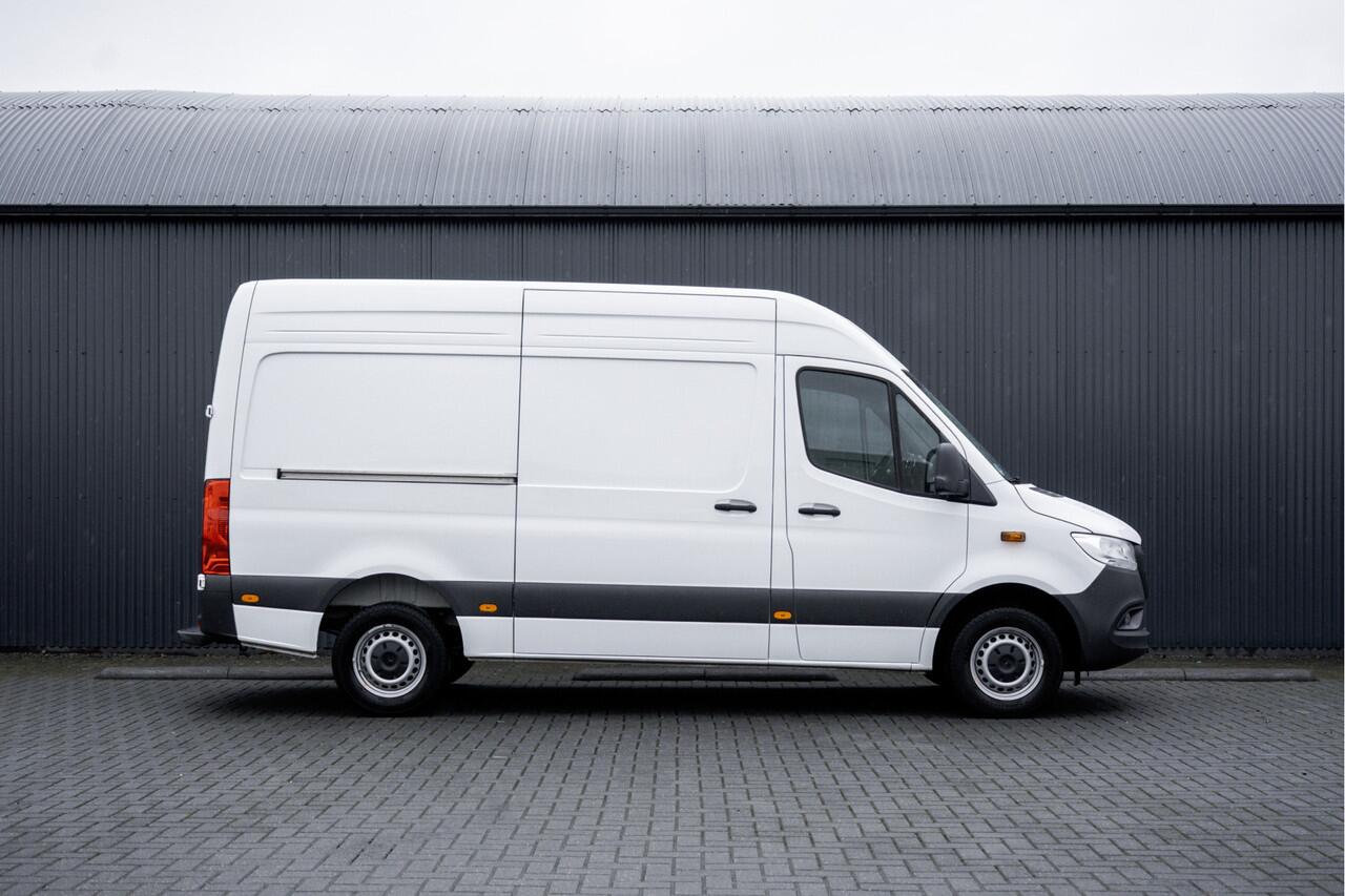 Mercedes-Benz SPRINTER 317 CDI L2H2 | Mbux | Facelift | Navi | Camera | Adapt.Cruise | Automaat