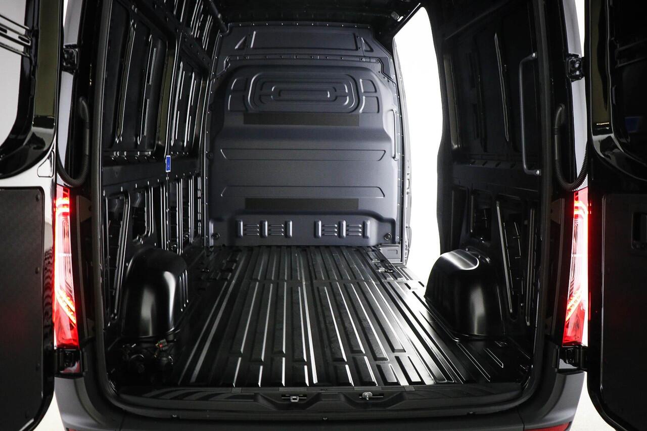 Mercedes-Benz SPRINTER 319 1.9 CDI L2H2 Mercedes-Benz Sprinter 319 1.9 CDI L2 Pro HD | LED | AIRCO | CRUISE | DAB | CAMERA