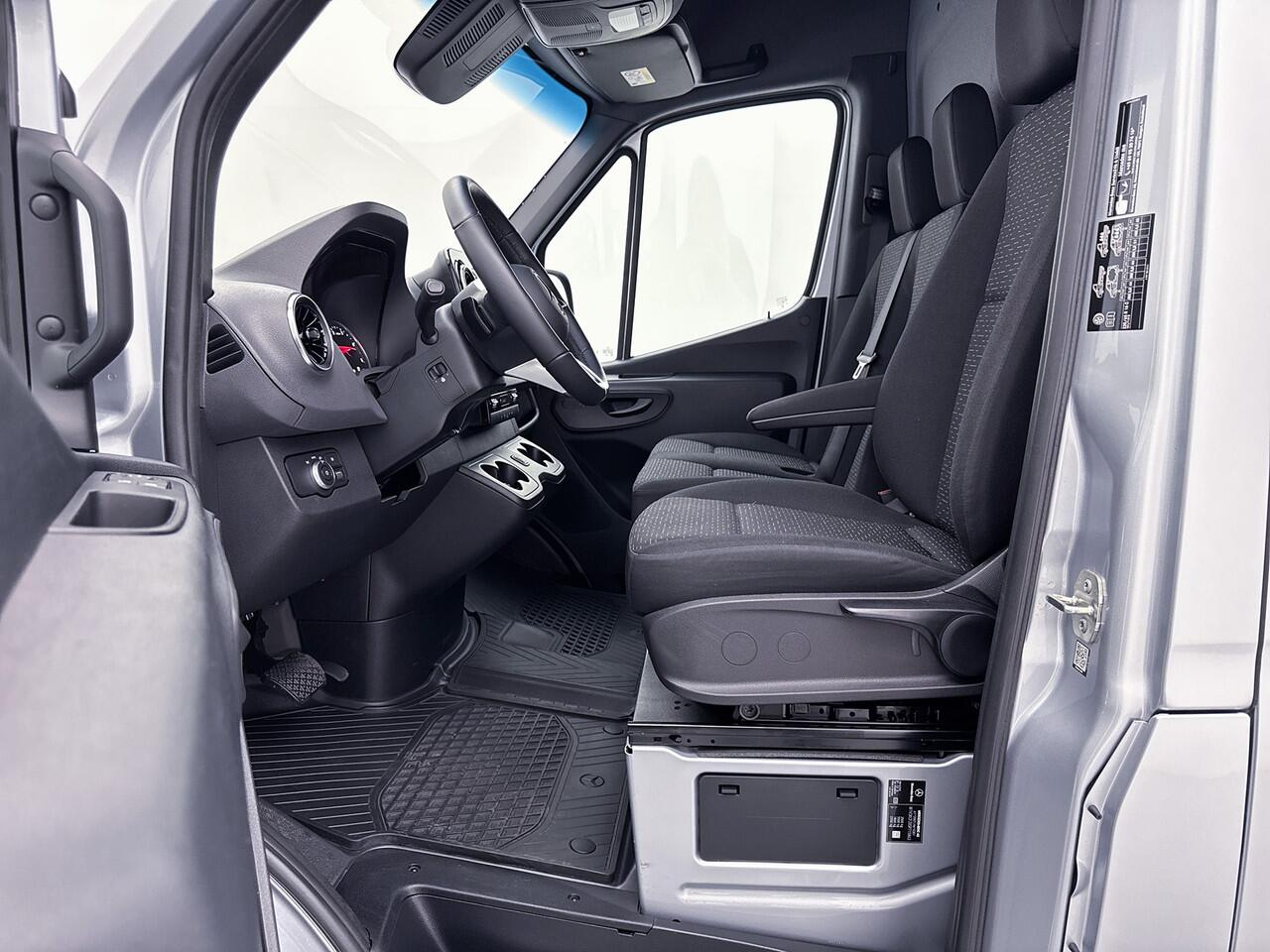 Mercedes-Benz SPRINTER 317 1.9 CDI L3H2 Elektrische Schuifdeur Distronic Navigatie LED Achteruitrijcamera Betimmering