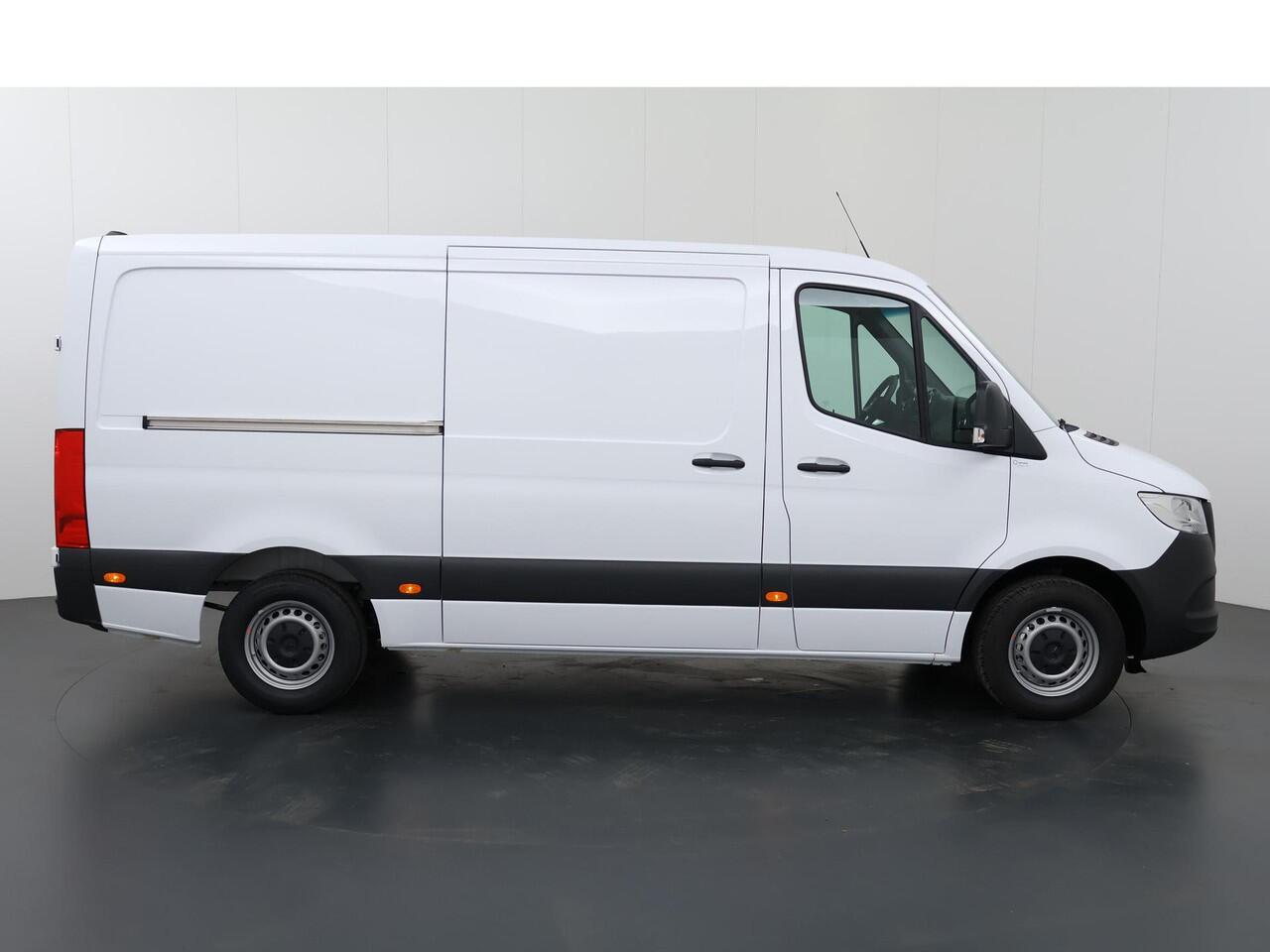 Mercedes-Benz SPRINTER 315 CDI | L2 H1 | RWD | PRO | Parkeercamera | Airco | Dodehoekassistent | Zijwindassistent | Cruise Control | Chauffeursstoel |