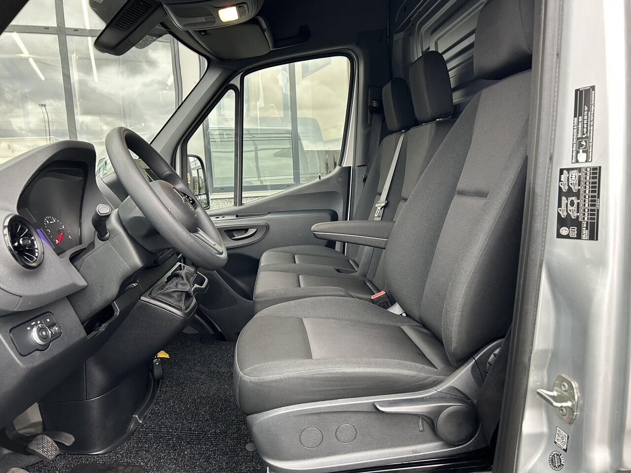Mercedes-Benz SPRINTER 317 CDI L2 H2 MBUX / Camera / Carplay navigatie / Cruise control / Airco