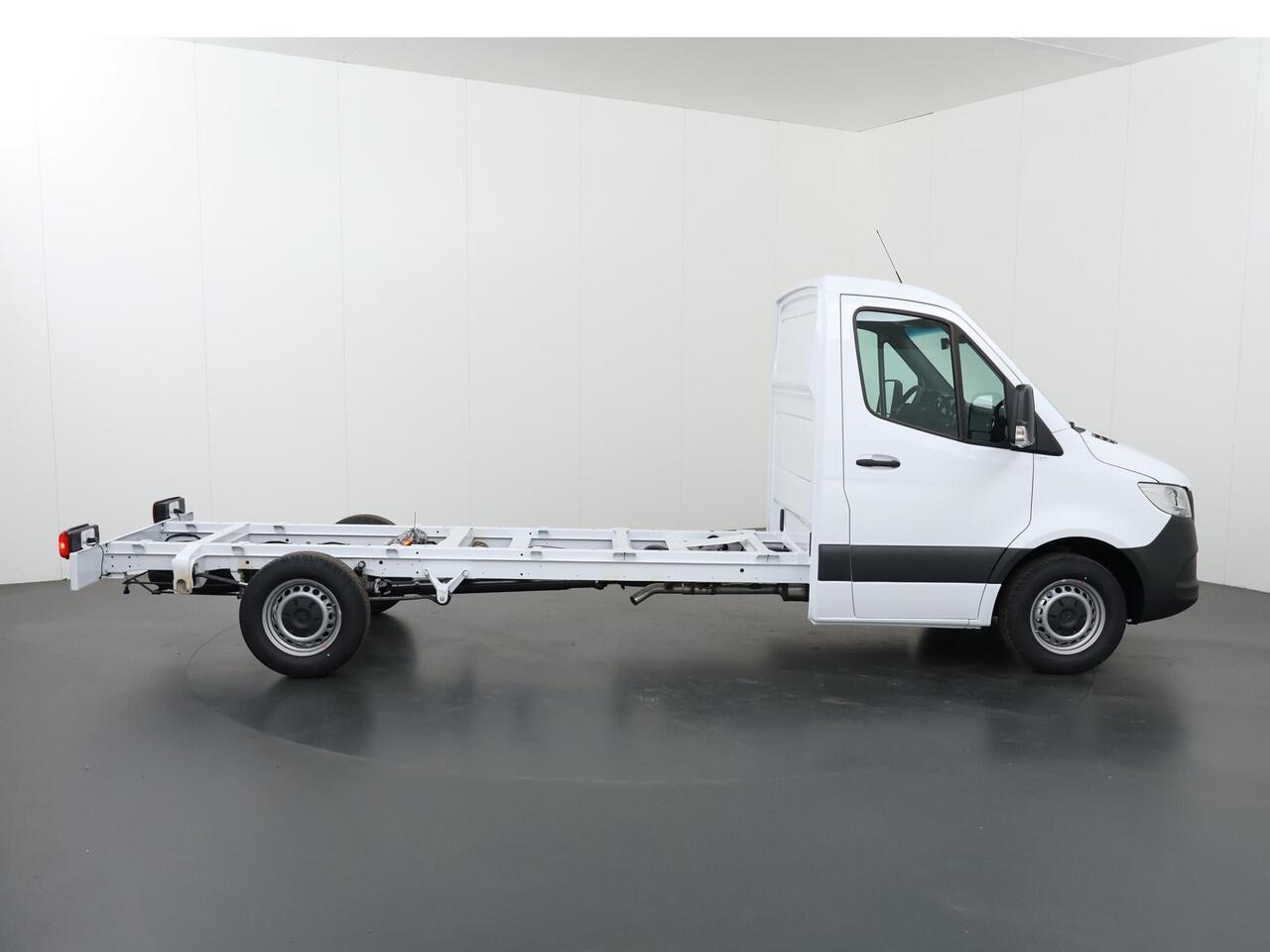 Mercedes-Benz SPRINTER 315 CDI | Aut. | L3 | Chassis | Pro | Airco | Cruise Control | Zijwindassistent | Lane Assist | Comfort-bestuurdersstoel | 3-zits | Apple Carplay/Android Auto | ELKE OPBOUW MOGELIJK