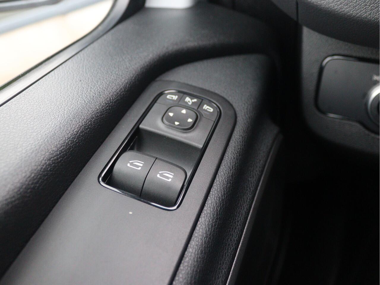 Mercedes-Benz SPRINTER 317 CDI L2H2 | AIRCO/NAVI/CAMERA/3.500KG AHW | Certified