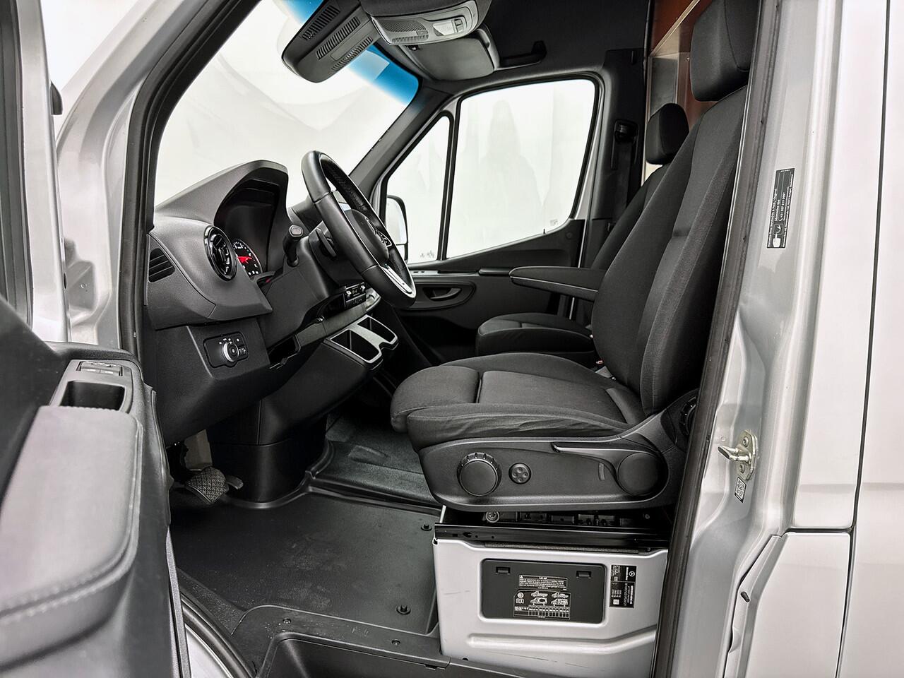 Mercedes-Benz SPRINTER 315cdi L3H2 Navigatie Achteruitrijcamera Betimmering Apple Carplay/Android Auto