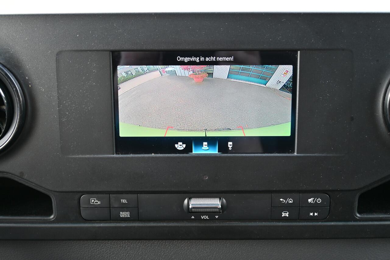 Mercedes-Benz SPRINTER 516 CDI L3H2 3500 kg trekhaak, Geveerde stoel, MBUX met camera, Etc.