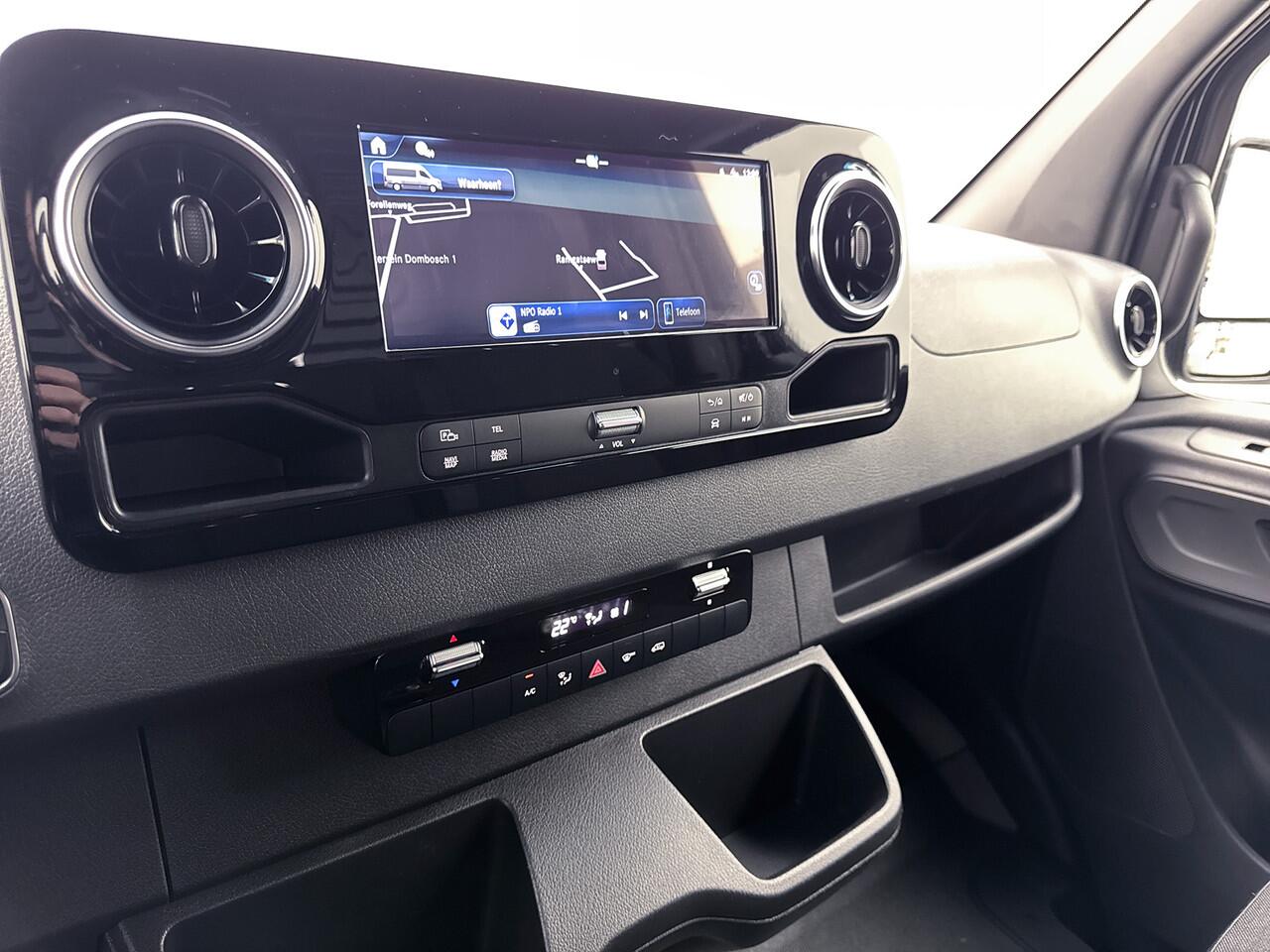 Mercedes-Benz SPRINTER 317 1.9 CDI PRO L3H2 3500 KG Trekgewicht Navigatie Achteruitrijcamera LED Cruise Control