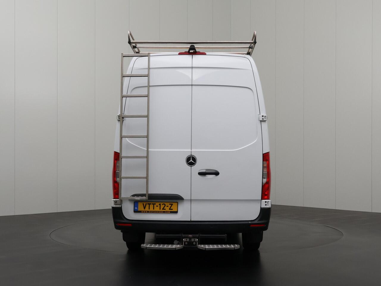 Mercedes-Benz SPRINTER 317CDI L3H2 RWD Maxi | Euro 6 | Imperiaal | Trekhaak | Camera | Airco | 3-Zits | Cruise