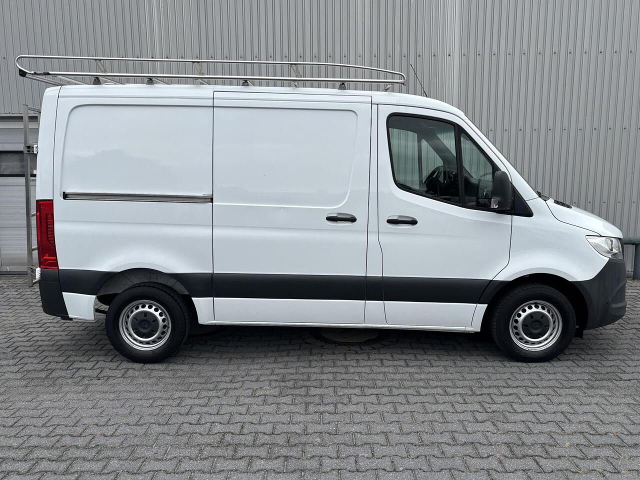 Mercedes-Benz SPRINTER 214 2.2 CDI L1H2*A/C*CAM*NAVI*CARPLAY*IMPERIAAL*