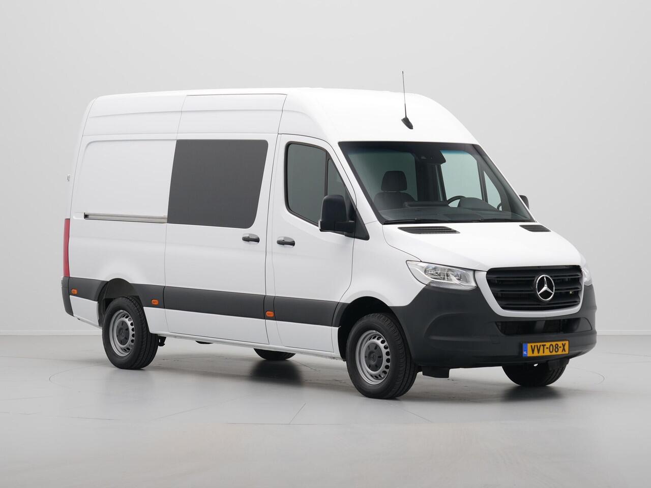 Mercedes-Benz SPRINTER 319CDI L2H2 DC Navigatie Trekhaak Camera Stoelverwarming