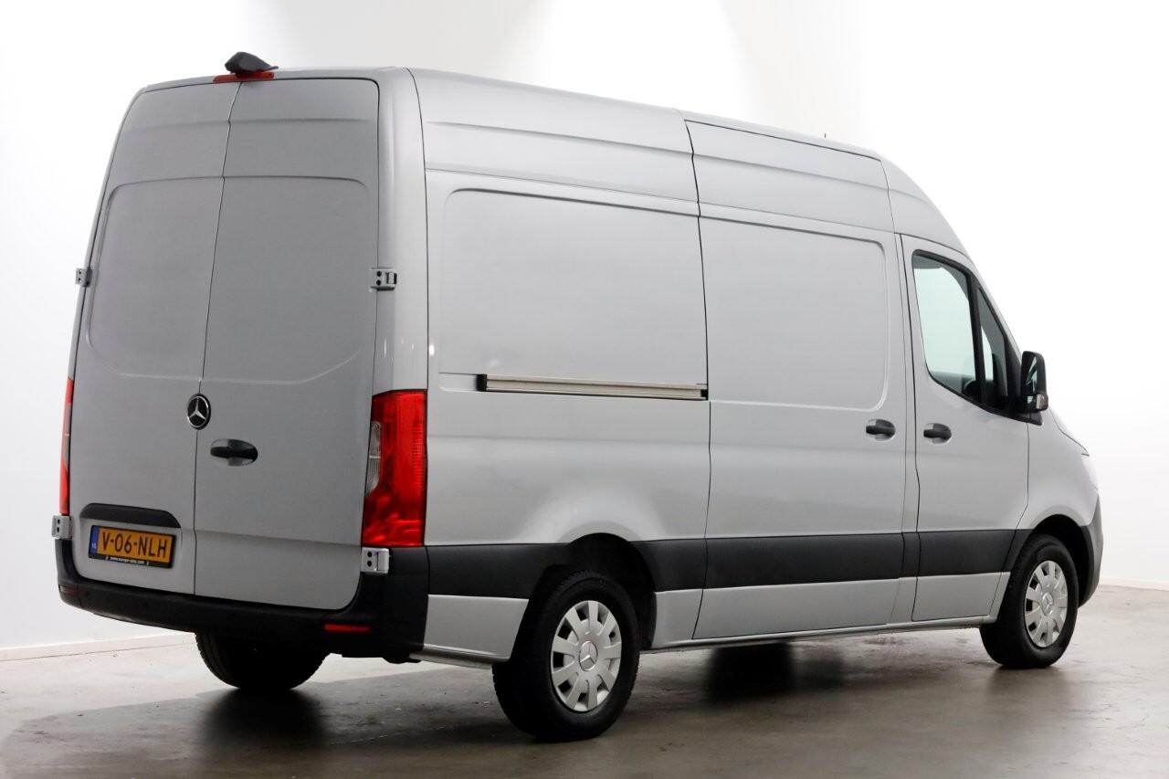 Mercedes-Benz SPRINTER 315 CDI 150pk RWD 9G Automaat L2H2 Airco/Camera/CarPlay 08-2021
