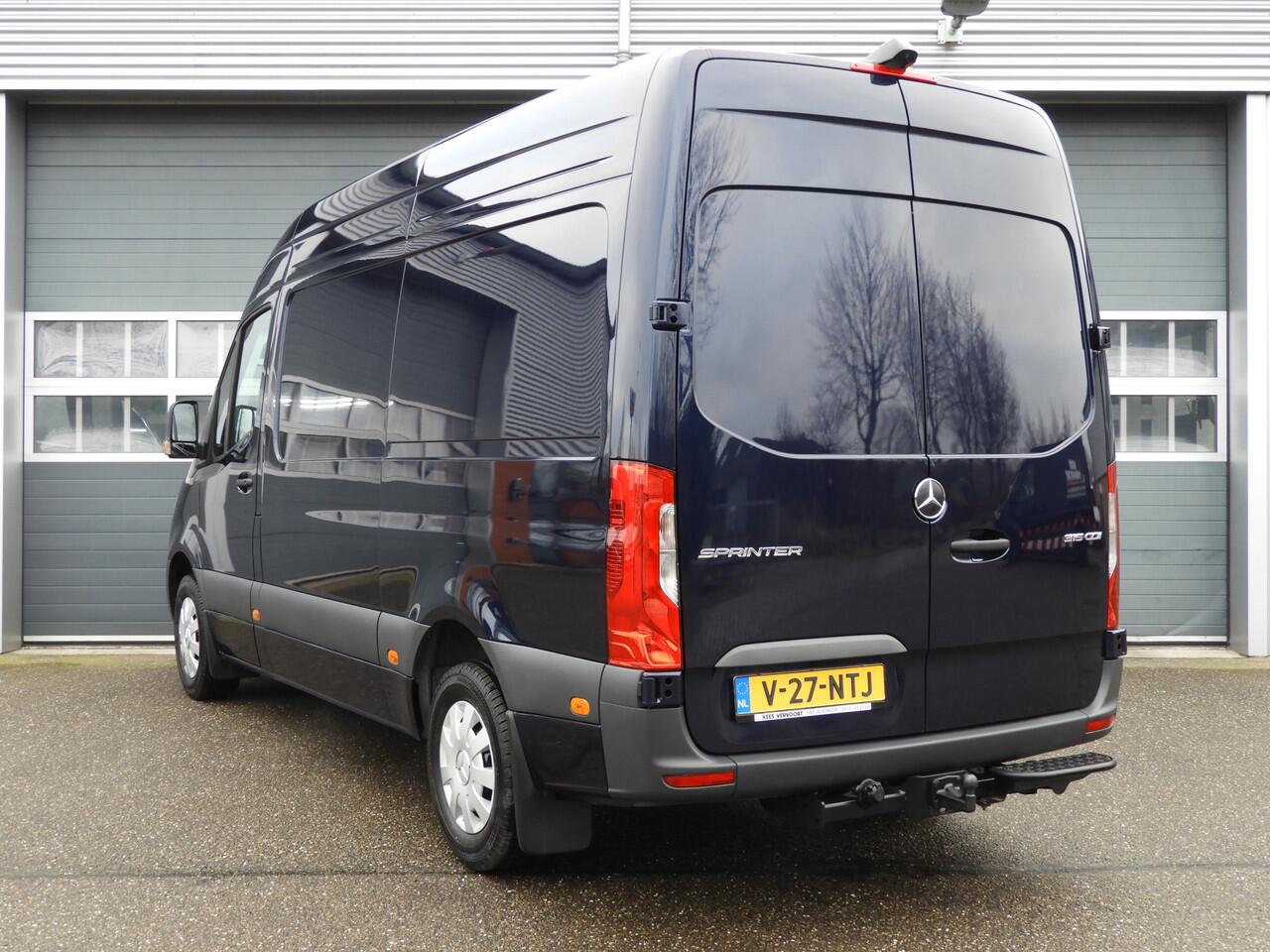 Mercedes-Benz SPRINTER 315 1.9 CDI L2H2 AUT | LED | 3.5t TREKHAAK | NIEUW