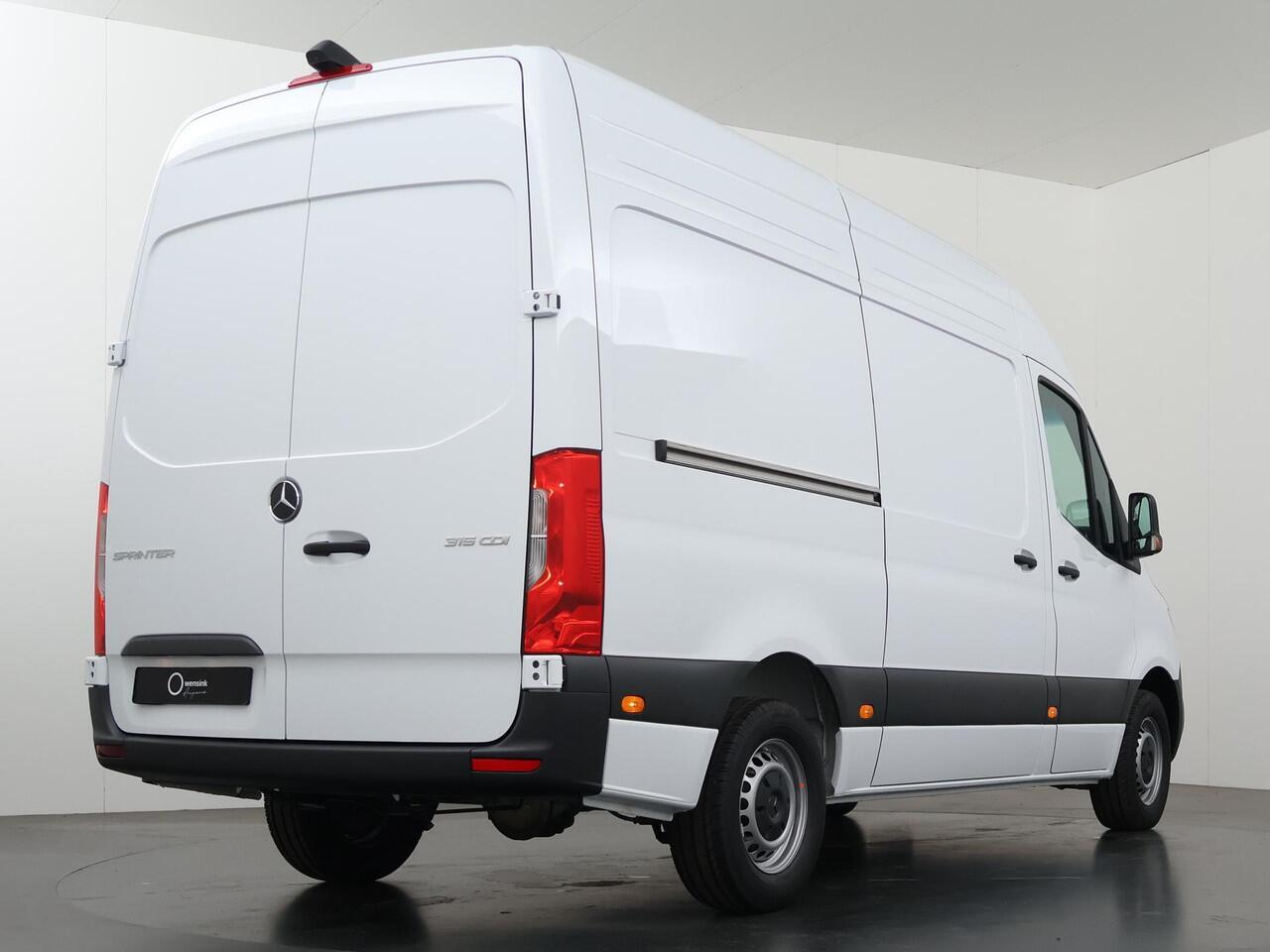 Mercedes-Benz SPRINTER 315 CDI | L2 H1 | RWD | PRO | Parkeercamera | Airco | Dodehoekassistent | Zijwindassistent | Cruise Control | Chauffeursstoel |