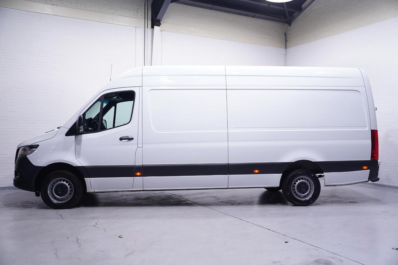 Mercedes-Benz SPRINTER 317 CDI 170 pk L3H2 Airco, 360 Camera Laadruimte Pakket, PDC V+A, 270 Graden Deuren, 3-Zits
