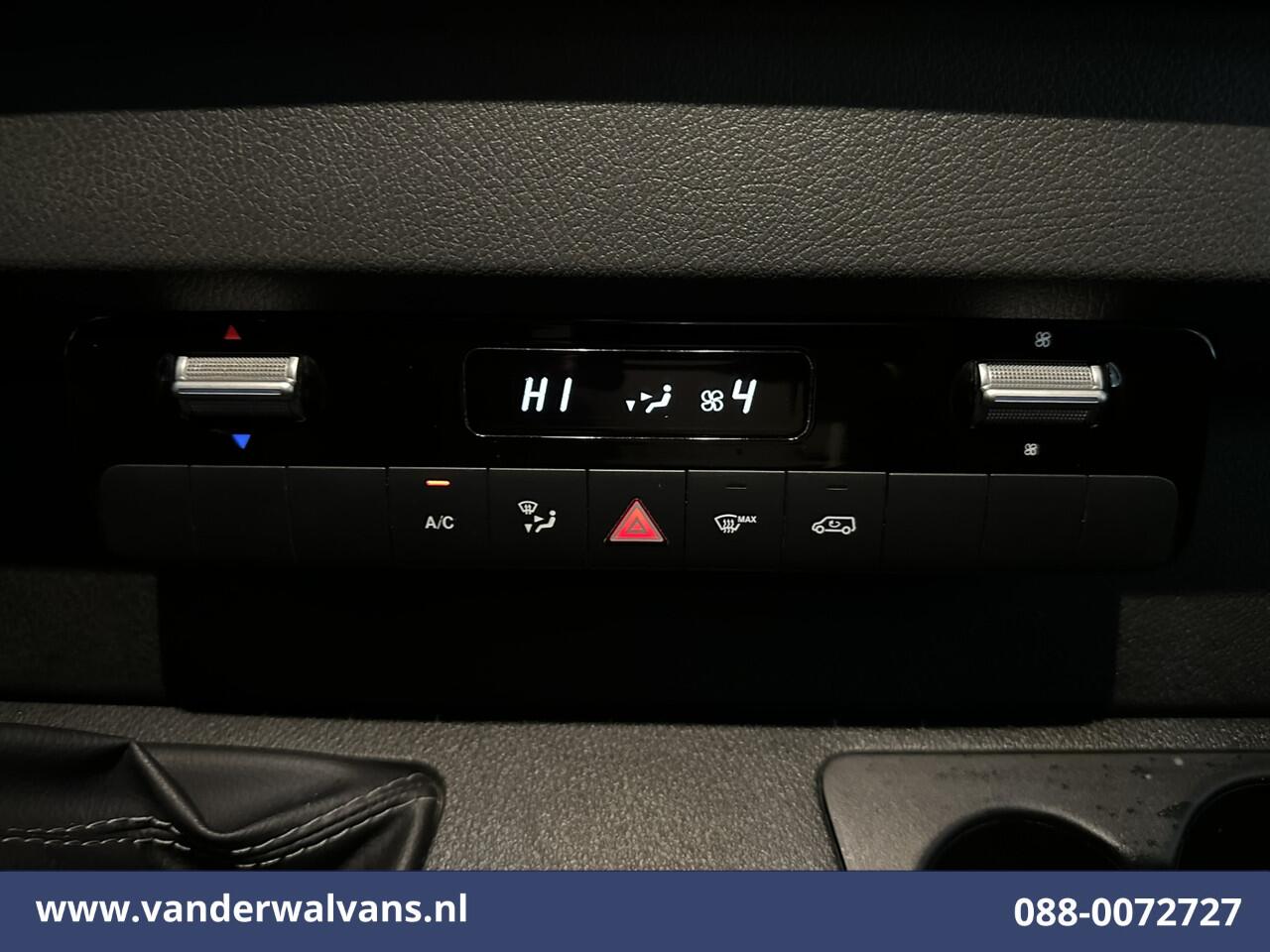 Mercedes-Benz SPRINTER 314CDI 143pk L3H2 Euro6 Airco | Camera | Navigatie | Parkeersensoren | MBUX | Parkeersensoren, 270 Gr. achterdeuren