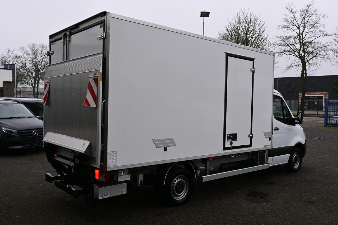 Mercedes-Benz SPRINTER 317 CDI L3 Koel Vries Bakwagen met laadklep Thermo King V-500 Max, D/N Koeling Laadklep